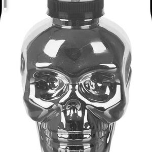 NWT TRUE LIVING Metalic Finish Cup with Straw COLOR BLACK